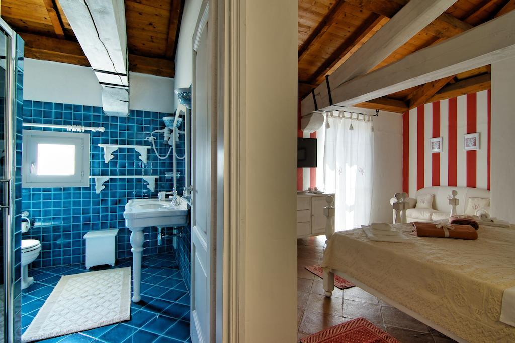 Domus Corallia-Luxury Rooms 포르투로톤도 객실 사진